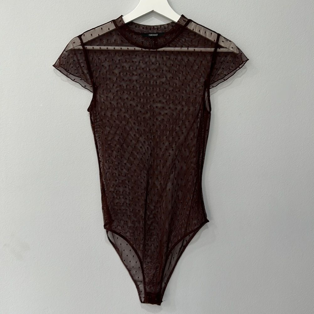 Forever 21 Burgundy Short Sleeve Diamond Mesh Bodysuit Sz S